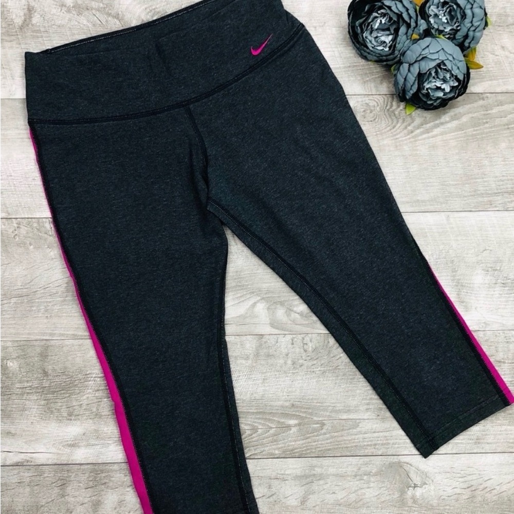 Nike Gray and Fuchsia dri fit capri Leggings
